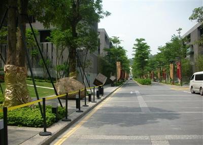 濟寧市高新區(qū)柳行街道皇橋村入村道路建設(shè)工程